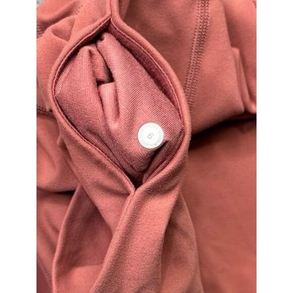 Lululemon Unlimit High Rise tight sz 6 Brier Rose color - Picture 7 of 11